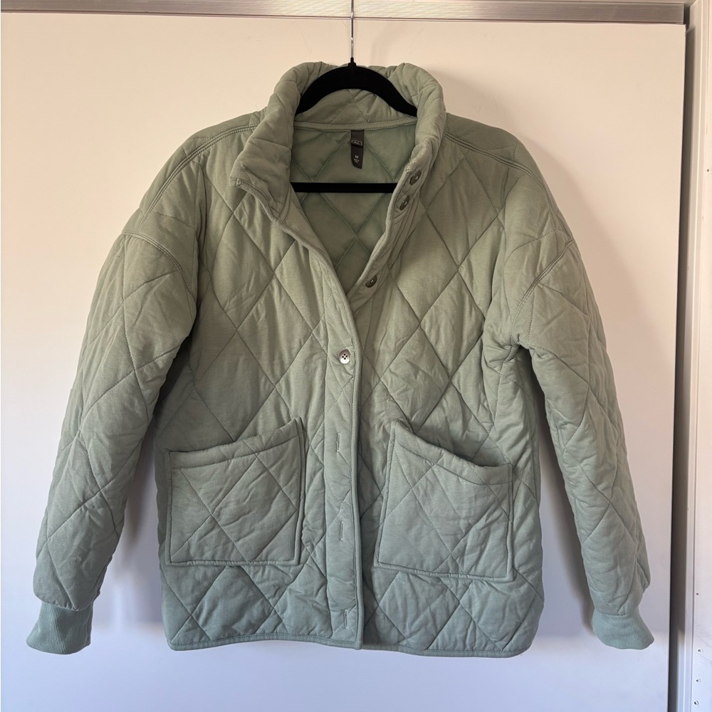 Alya Sage Quilted Women's Puffer Jacket